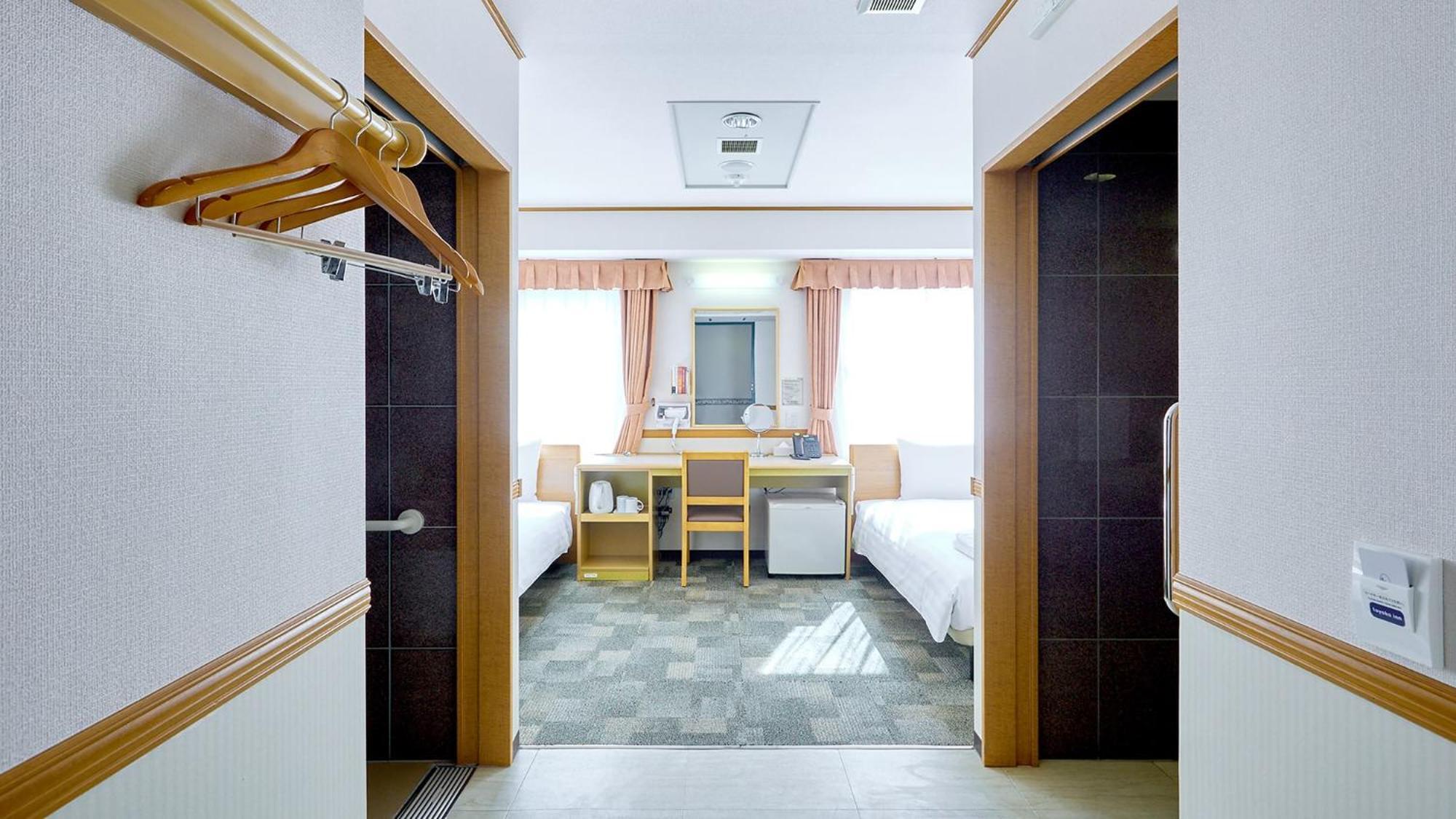 Toyoko Inn Shin-yatsushiro Ekimae Bagian luar foto